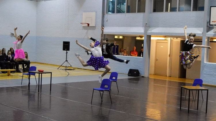 Cafe Retro - Choreography: Luke Henderson/Shannon McCormack/Eve McGlashan/Imogen Meharg